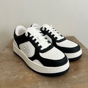 ALO Yoga Black and White Athletic Shoes